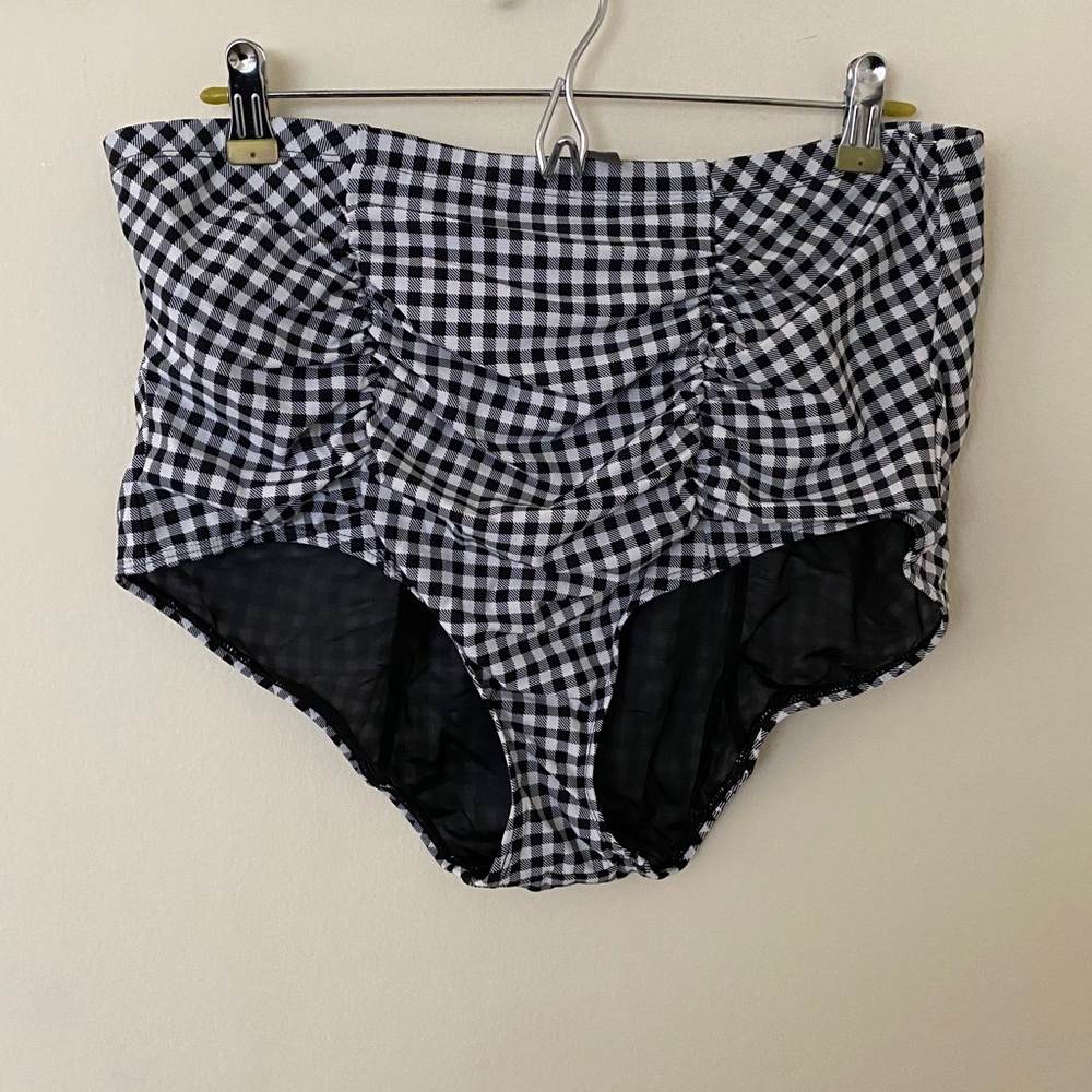 High waist bikini bottoms